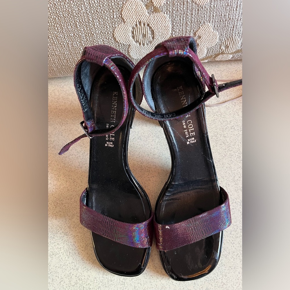 Kenneth Cole Women's Iridescent Purple Heels